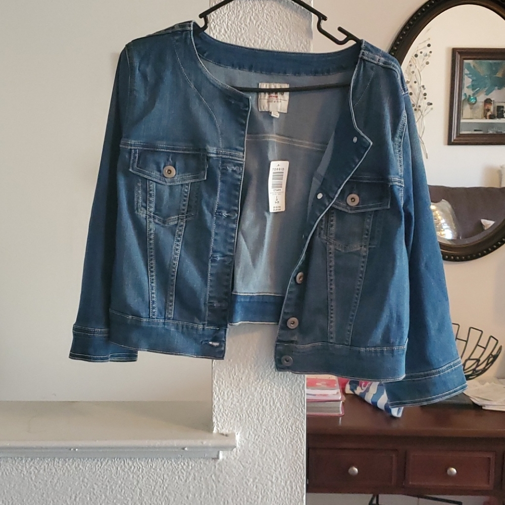 Denim crop jacket